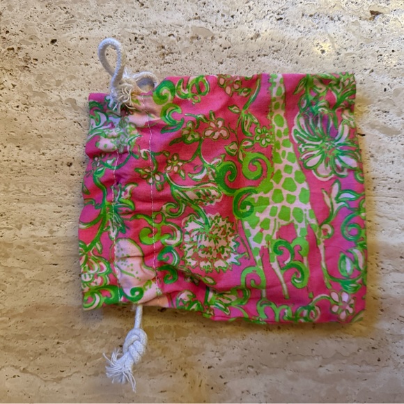 Lilly Pulitzer Bracelet (Coral Pink & Gold Basketweave Pattern) + dustbag 🪸🧺 - Picture 6 of 6